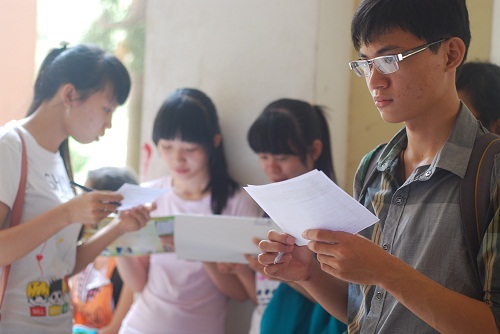  Tp. Hồ Chí Minh: Sinh viên Nông Lâm tích cực hưởng ứng hoạt động bảo vệ ĐVHD