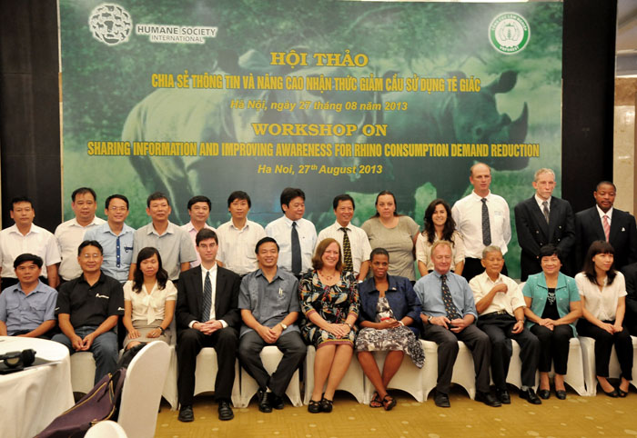  Hội thảo chia sẻ thông tin và nâng cao nhận thức giảm cầu sử dụng Tê giác