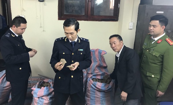  Phát hiện trang trại ở Móng Cái giấu 316 kg vảy tê tê