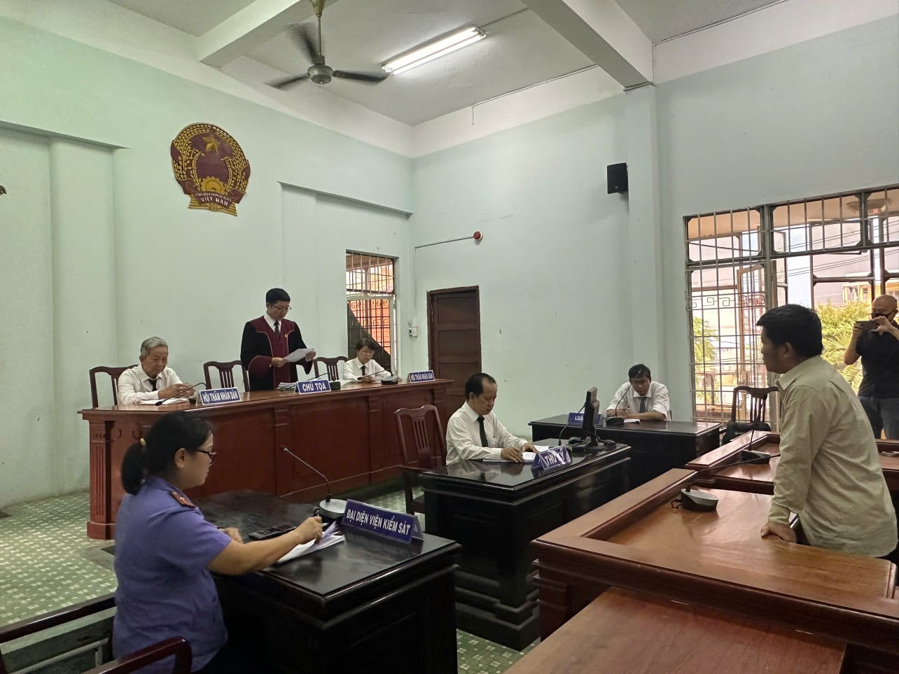 Phiên tòa xét xử Trương Văn Tuấn